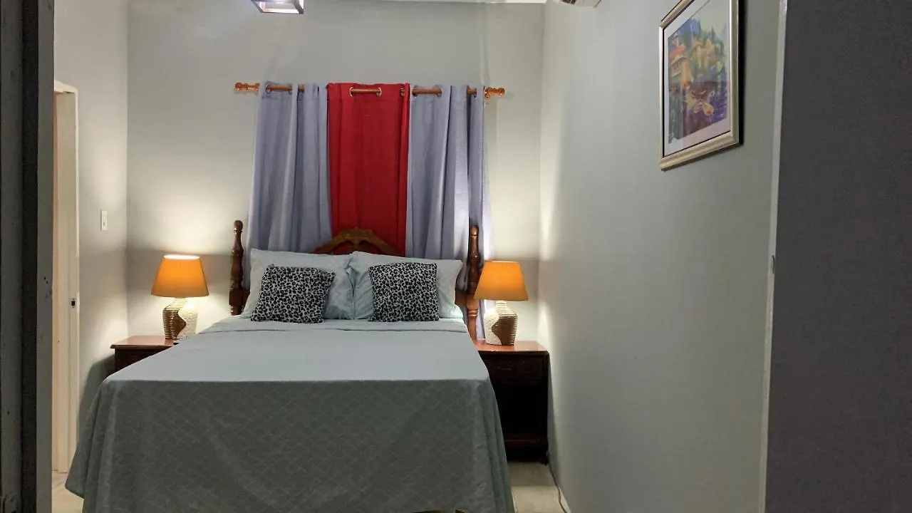 N & A Palace Montego Bay 0*,