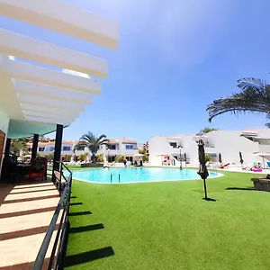 lovely-apartment-costa-adeje-big-terrace.in-canary-islands.com/